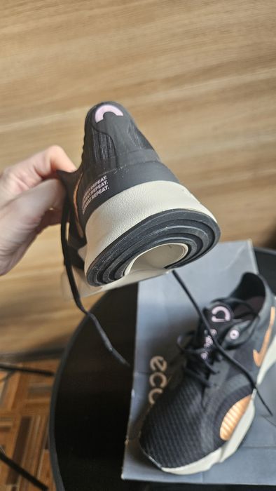 Кросовки Nike летние