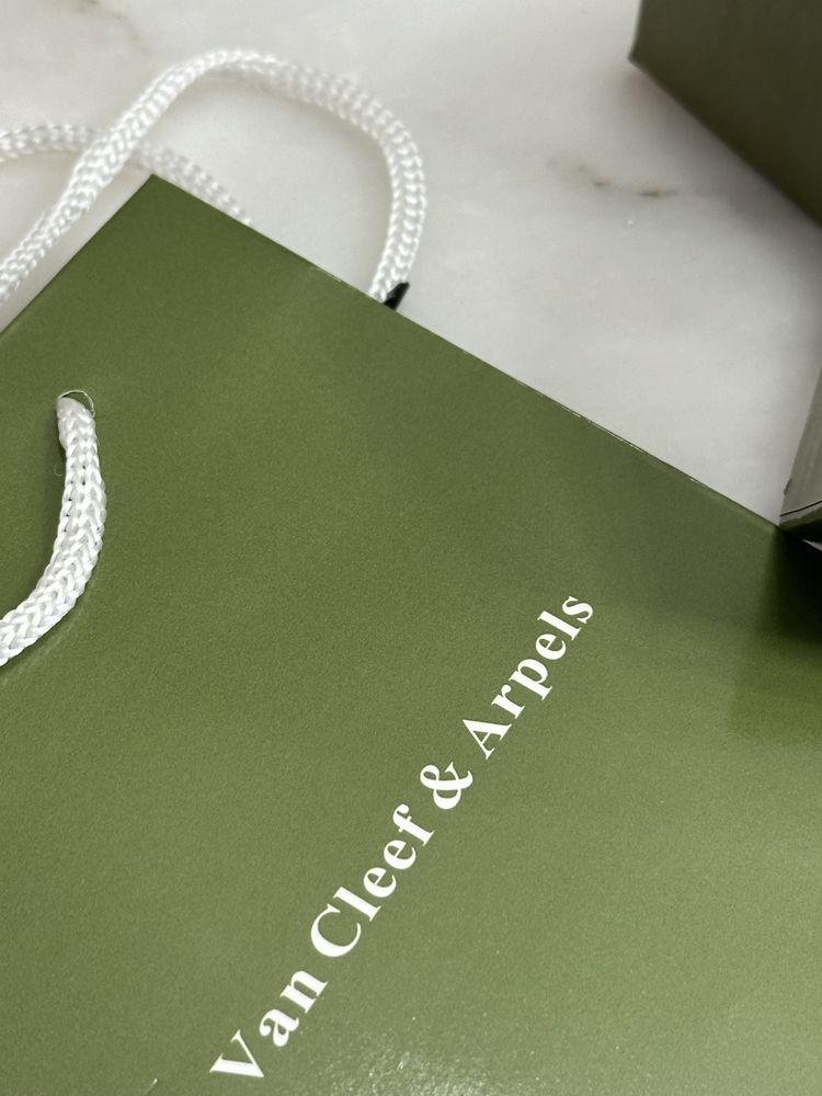 Упаковка коробка пакет пильник пыльник ван клиф van cleef vancleef vca