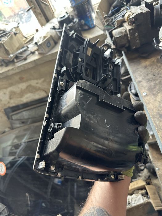 Консоль пепельница часы селектор инфинити fx35 fx45