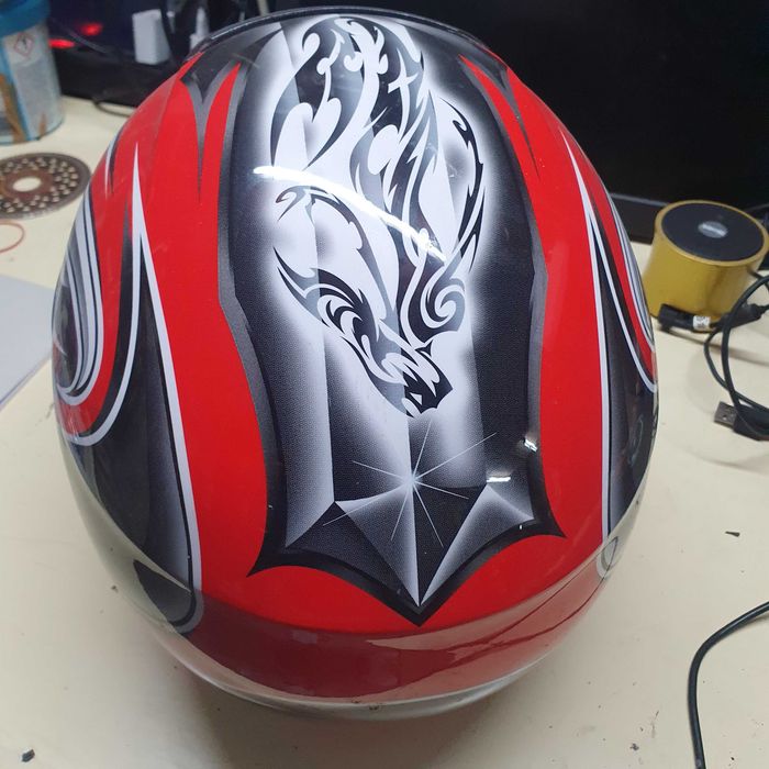 Capacete shoei em.bom estado