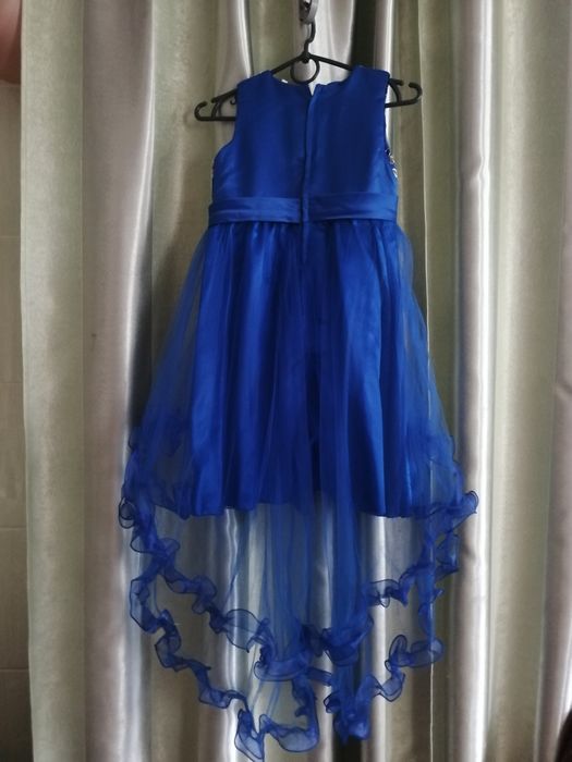 Платье нарядное на девочку