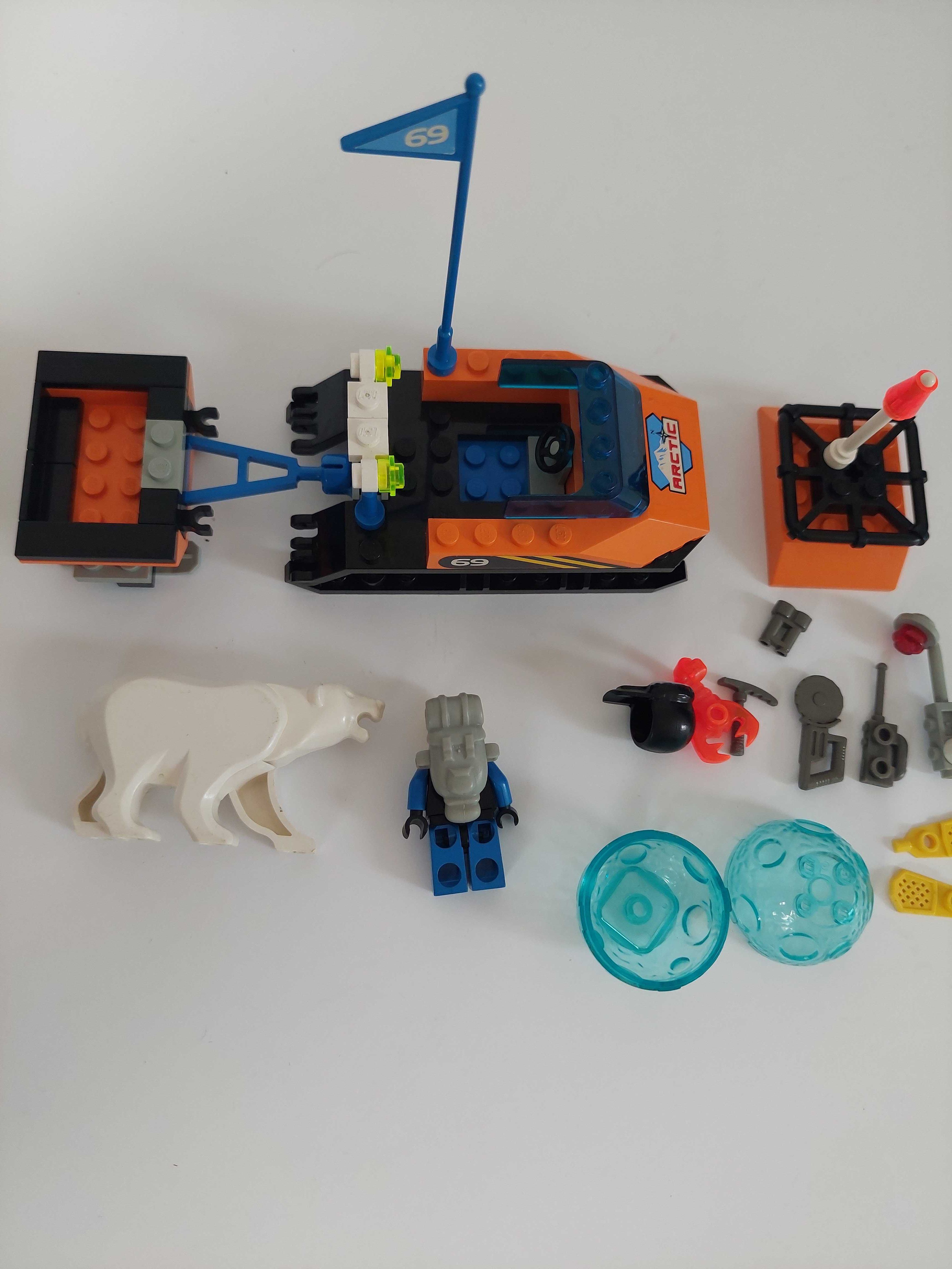 Lego Arctic 6586 Polar Scout z niedźwiedziem - 2000 r. komplet