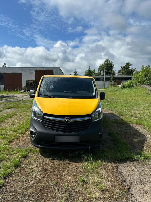 Opel Vivaro 1.6 CDTi L2H1 DoKa Super stan techniczny Mały przebieg F.vat