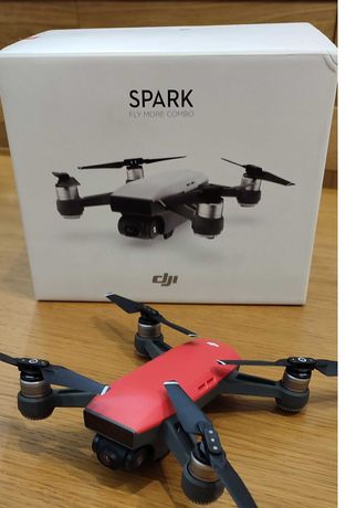 Do sprzedania DRON SPARK Fly More Combo od DJI