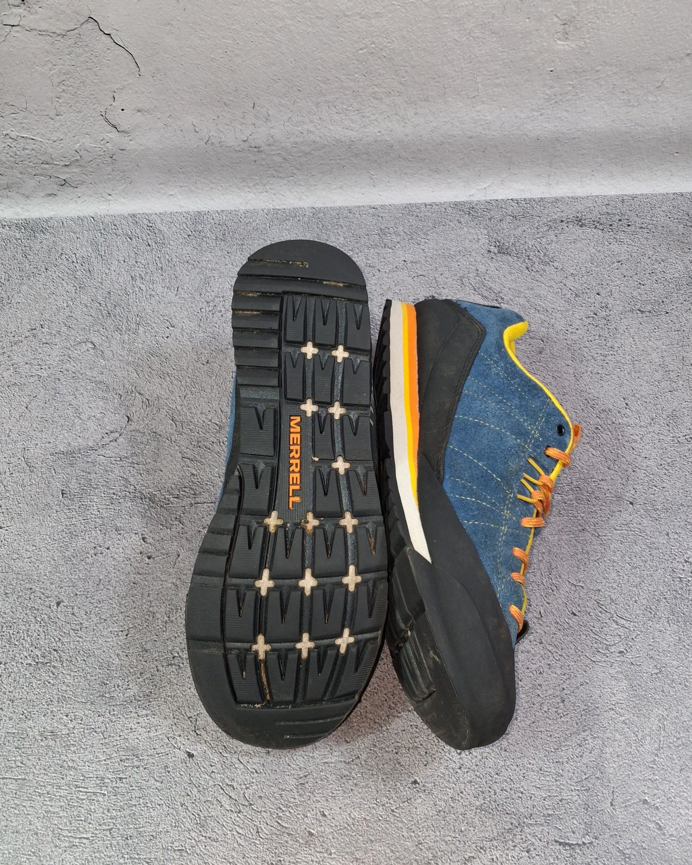 Кроссовки Merrell Catalyst Storm треккинговые водонепроницаемые Moab 3