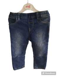 Spodnie  jeansowe dziecięce rozmiar 86