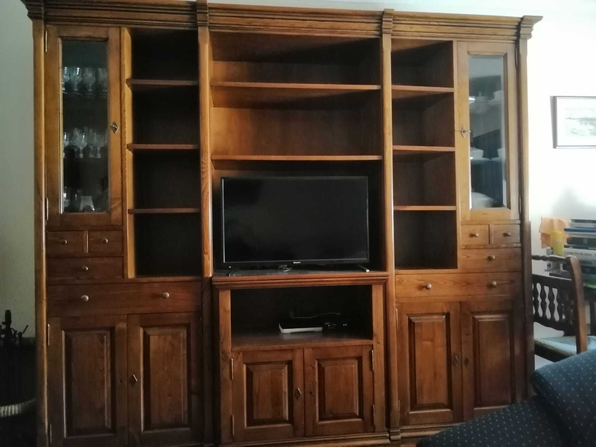 Vendo estante de sala