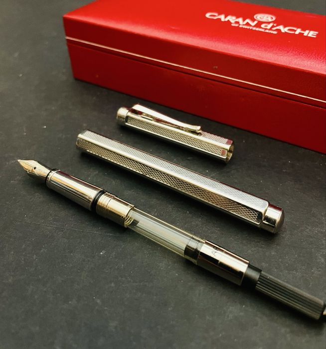 Caneta de tinteiro Caran d,Ache - Suíça - Anos 80