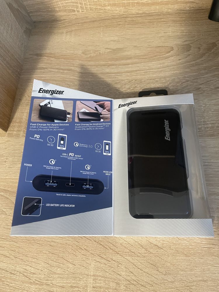 Внешний аккумулятор Energizer UE10052PQ 10000 mAh