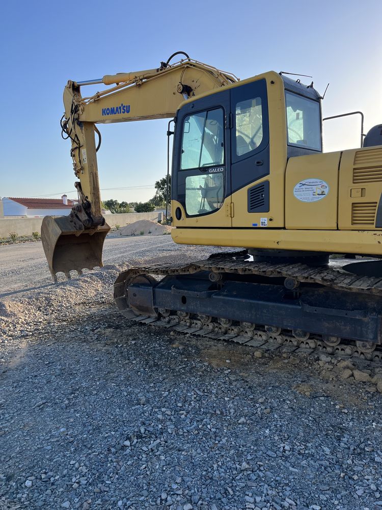 Komatsu Giratoria