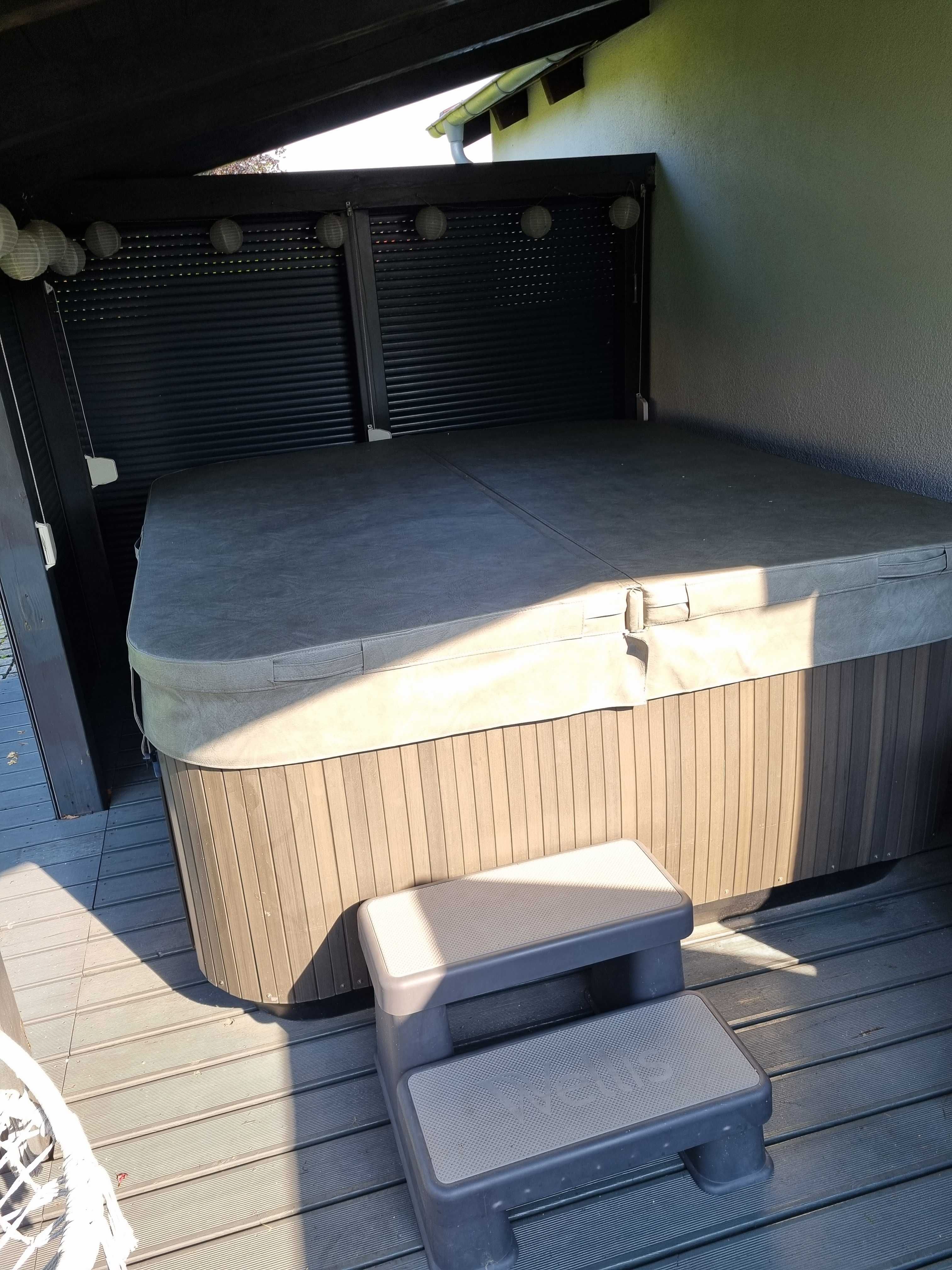 Jacuzzi®  J-335 Premium wanna spa ogrodowa