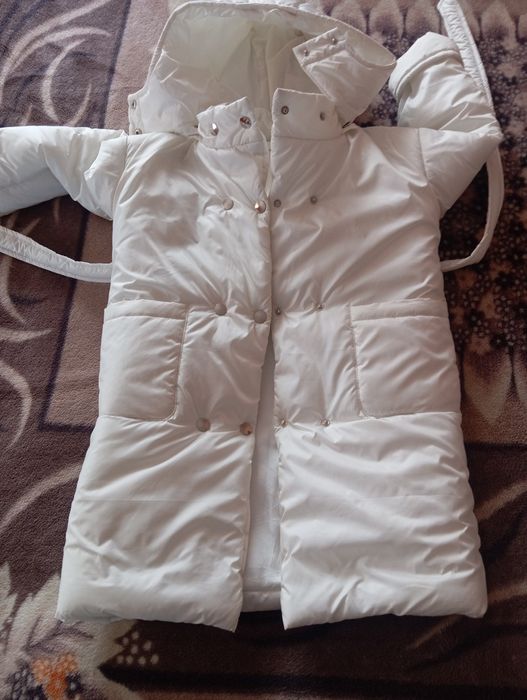 Зимове пальто для дівчинки