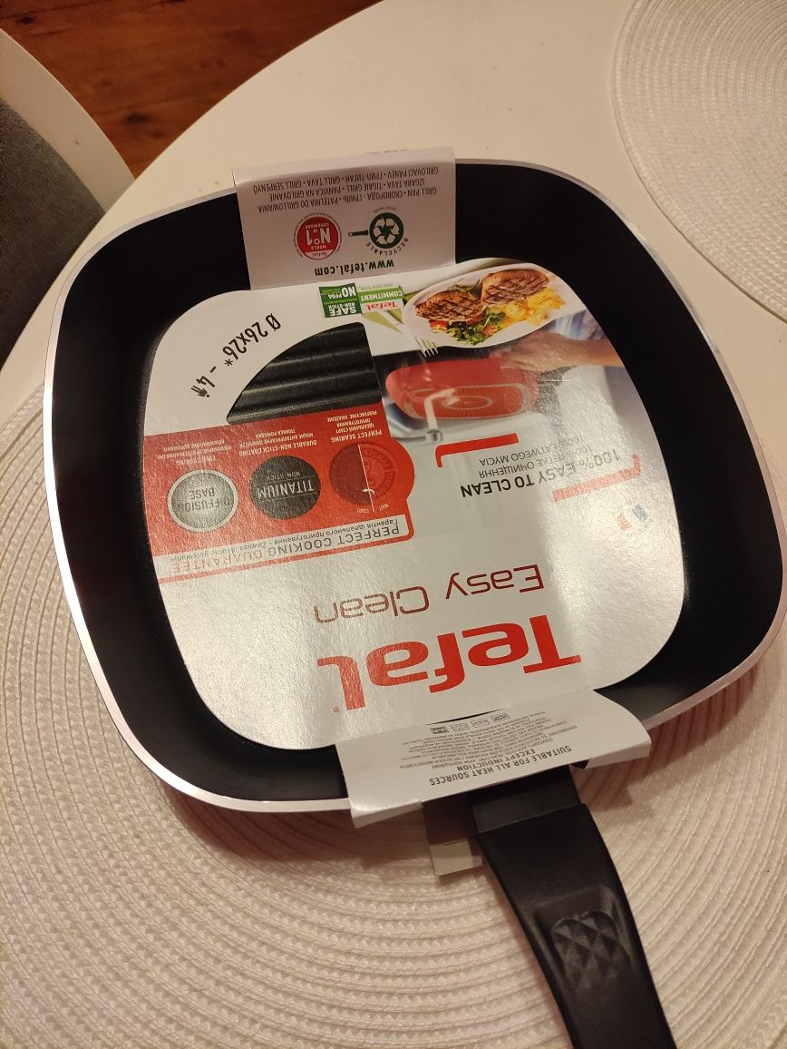 Patelni Tefal Easy Clean 26x26