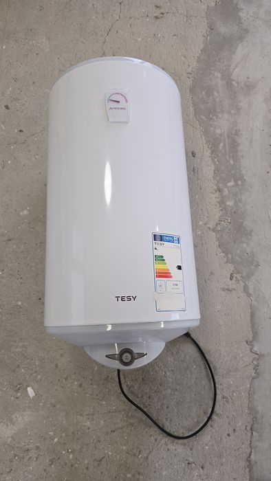Бойлер Tesy 80 л.