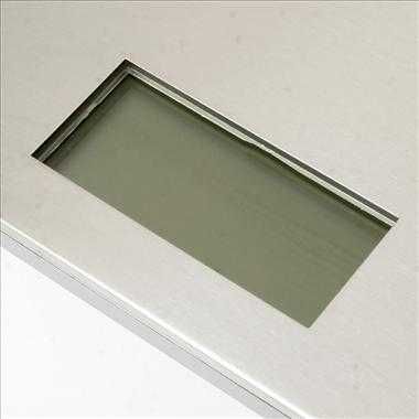 waga firmy ADE łazienkowa, stal nierdzewna, waży do 150 kg, cienka