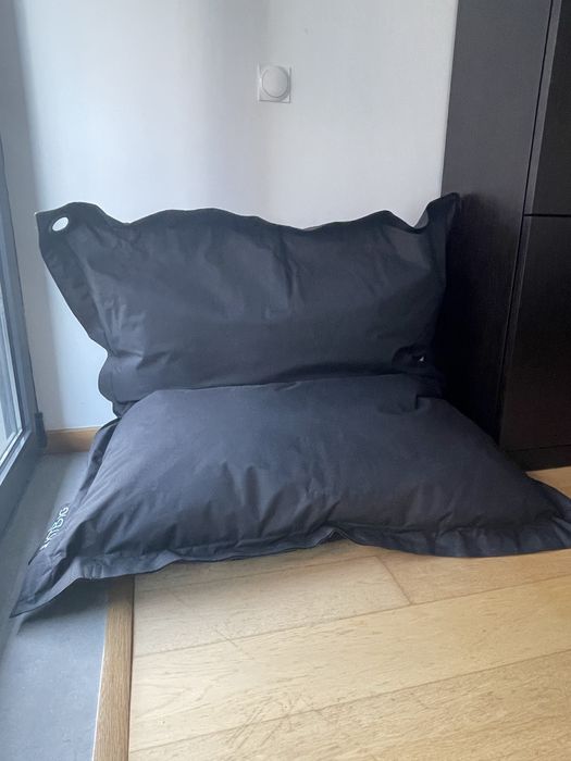 Puff almofadão preto