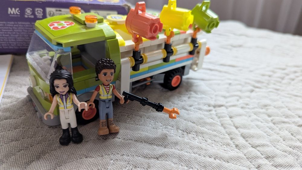 Lego Friends Сміттєпереробна вантажівка 41712