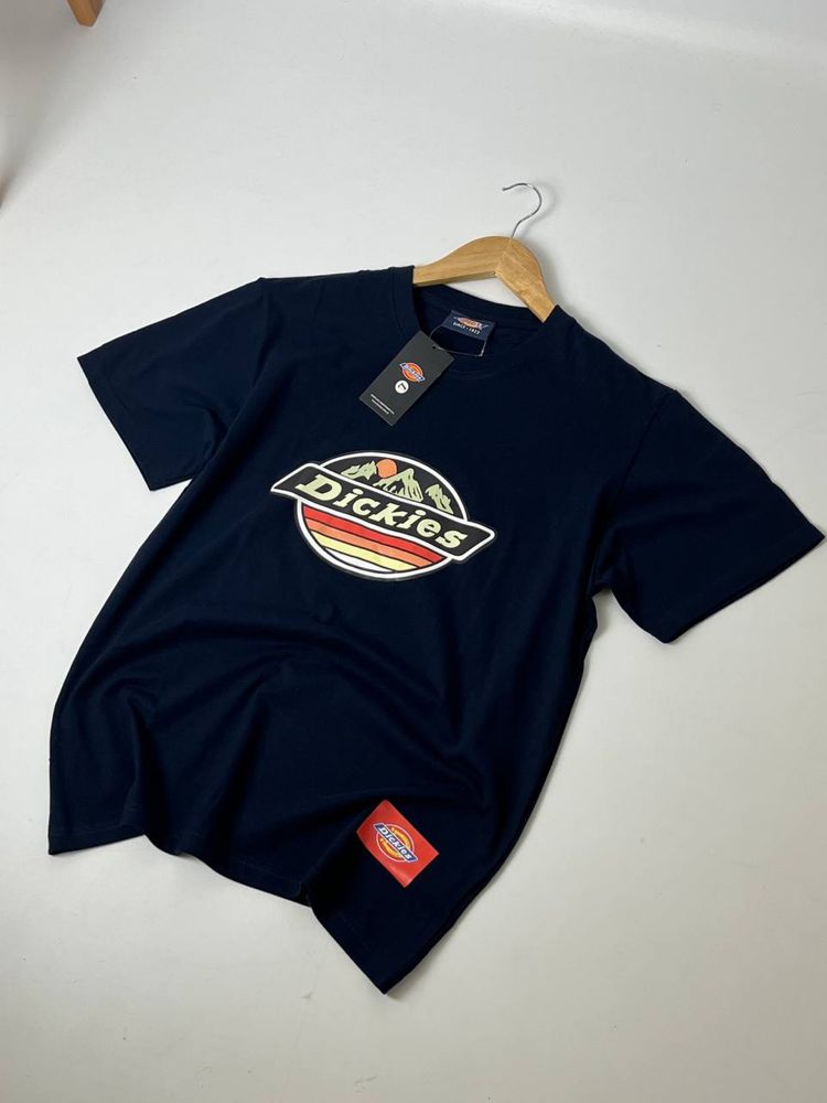 Dickies футболка