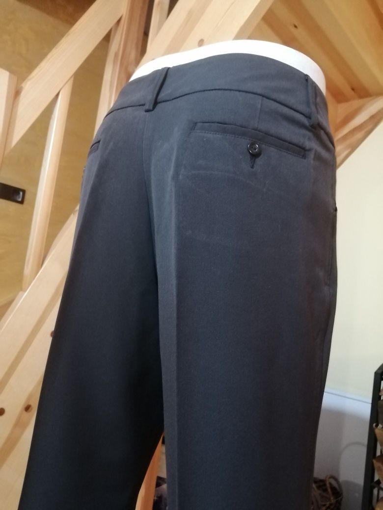Spodnie nowe klasyczne proste brązowe rozmiar 42