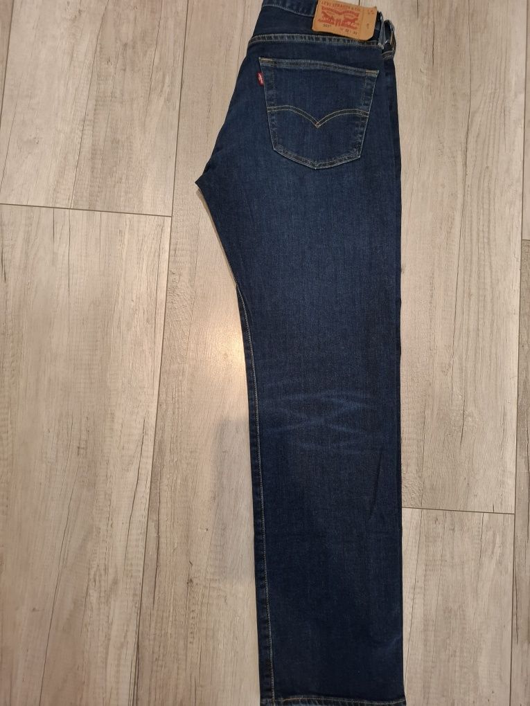 32/32 męskie spodnie Levi's (31)
