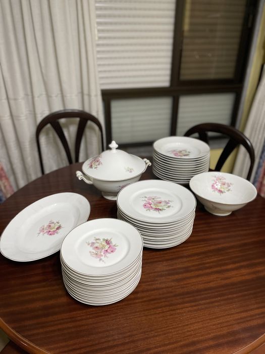 Serviço Jantar / Chá / Café Porcelana SPAL 12 Pessoas Completo Vintage