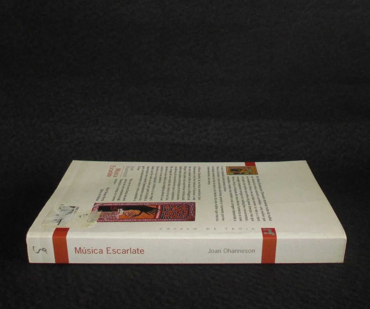 Livro Música Escarlate Joan Ohanneson