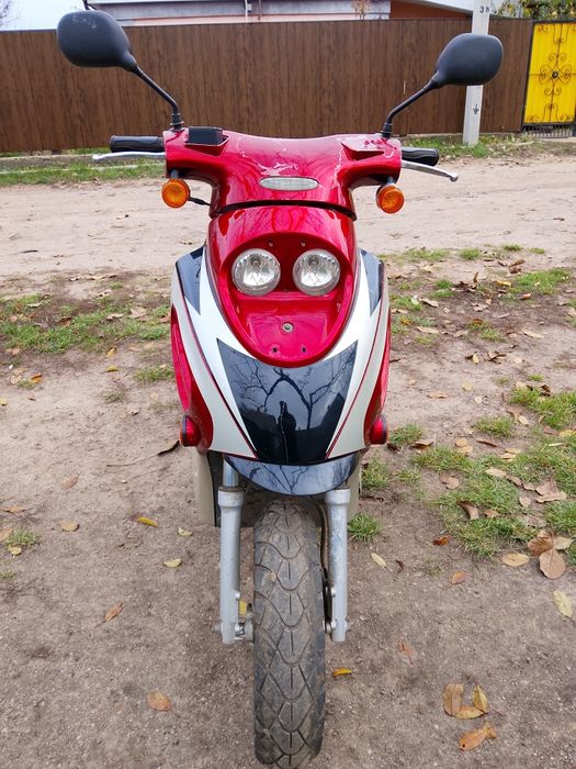 Скутер 150куб. в гарному стані