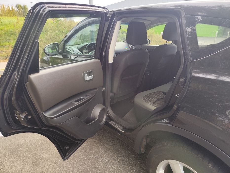 Продам nissan qashqai 2007