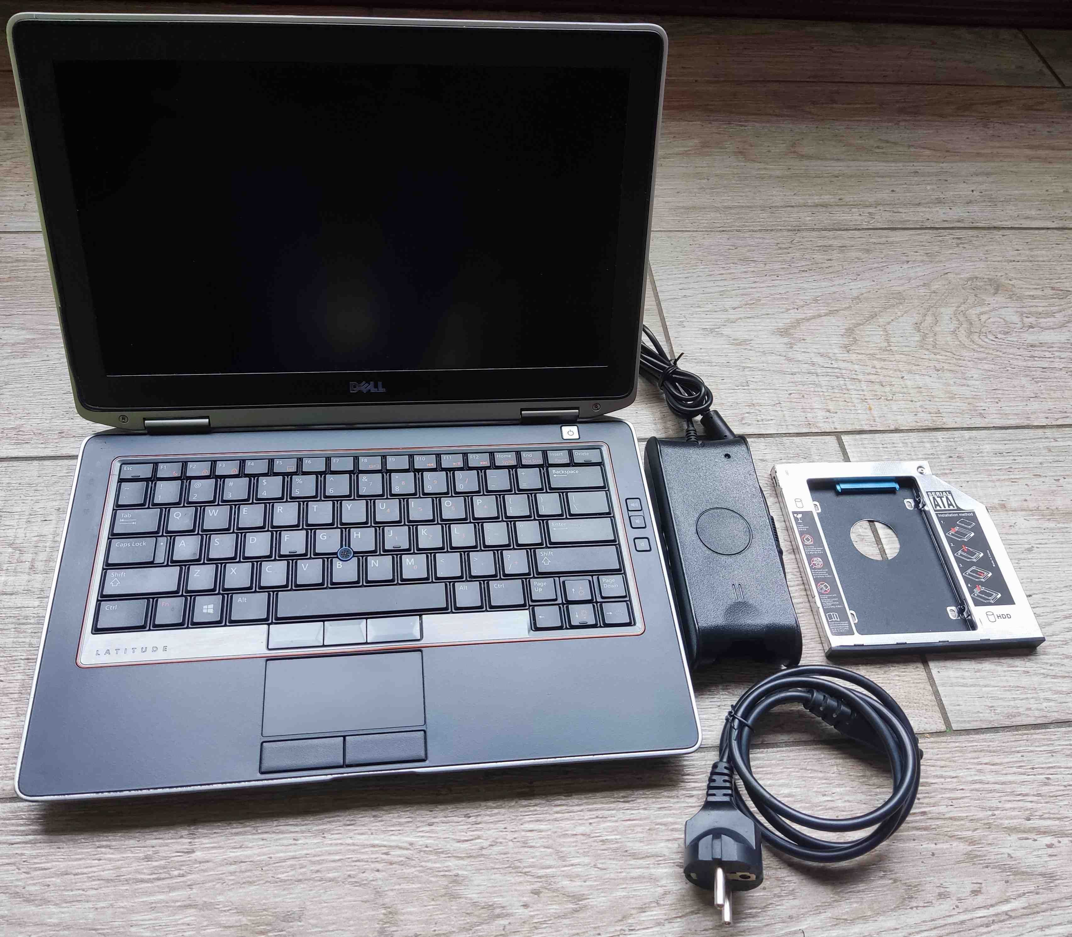 Laptop Dell Latitude E6320