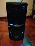 Computador secretária sem monitor