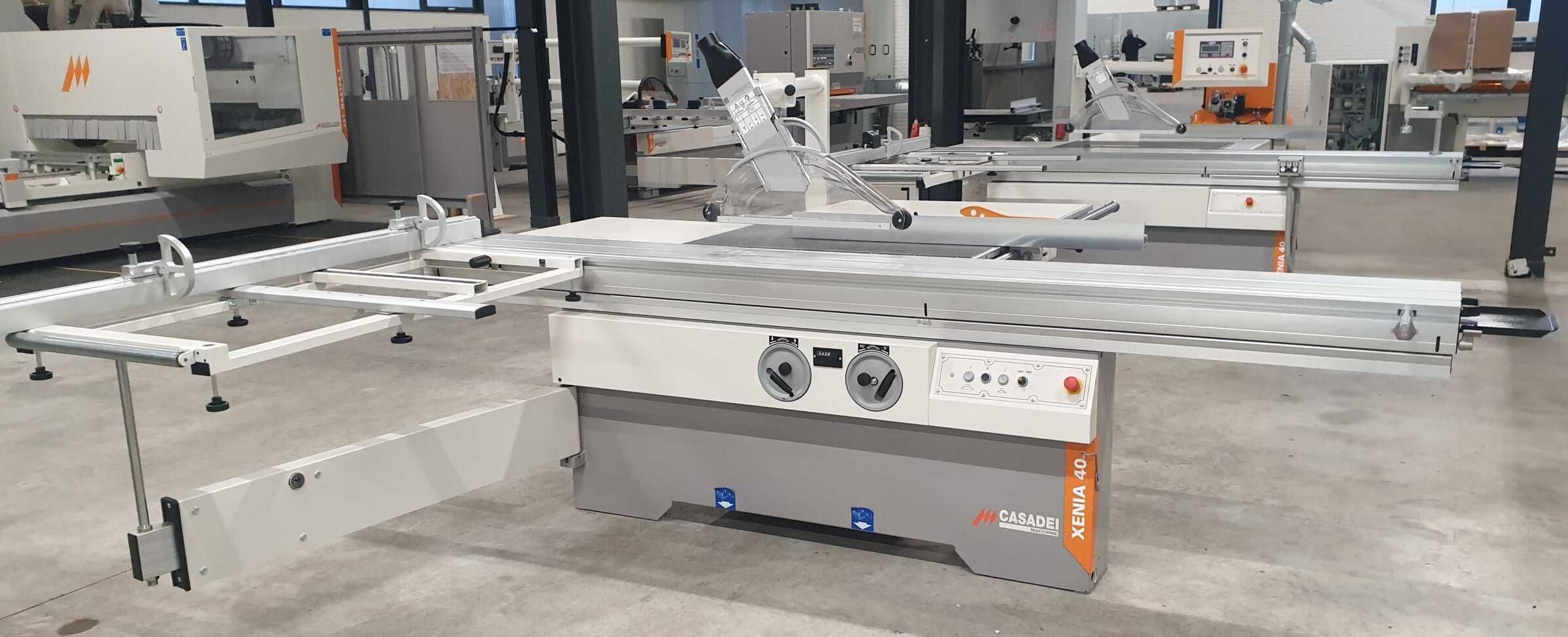 Piła  Pilarka formatowa XENIA 40 – CASADEI_BUSELLATO stół 3200 mm