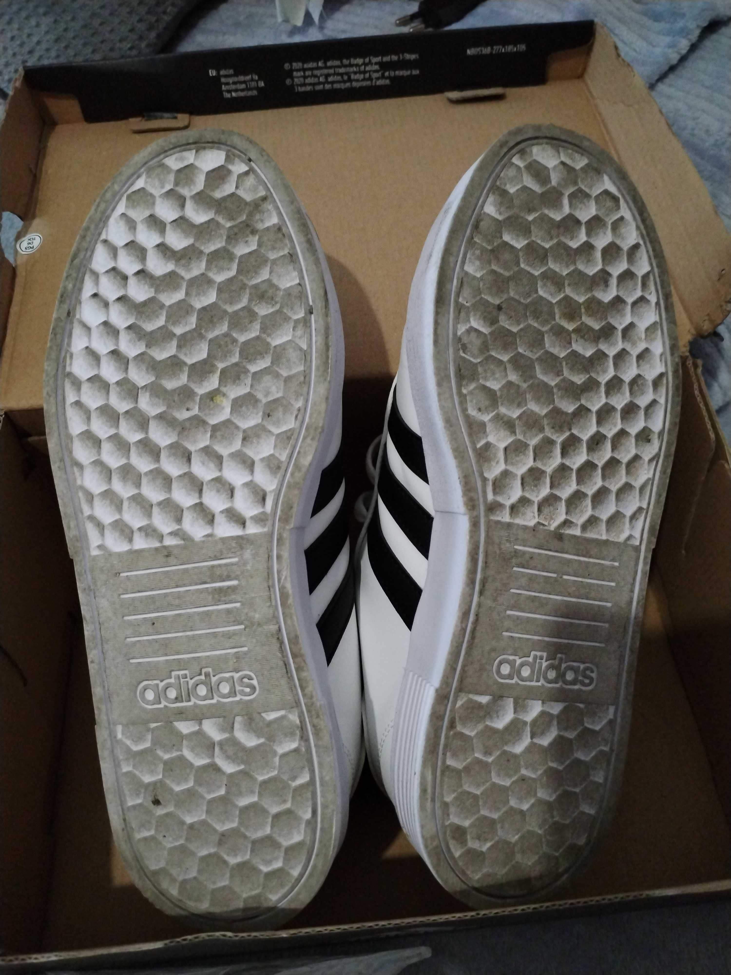 Sapatilhas adidas