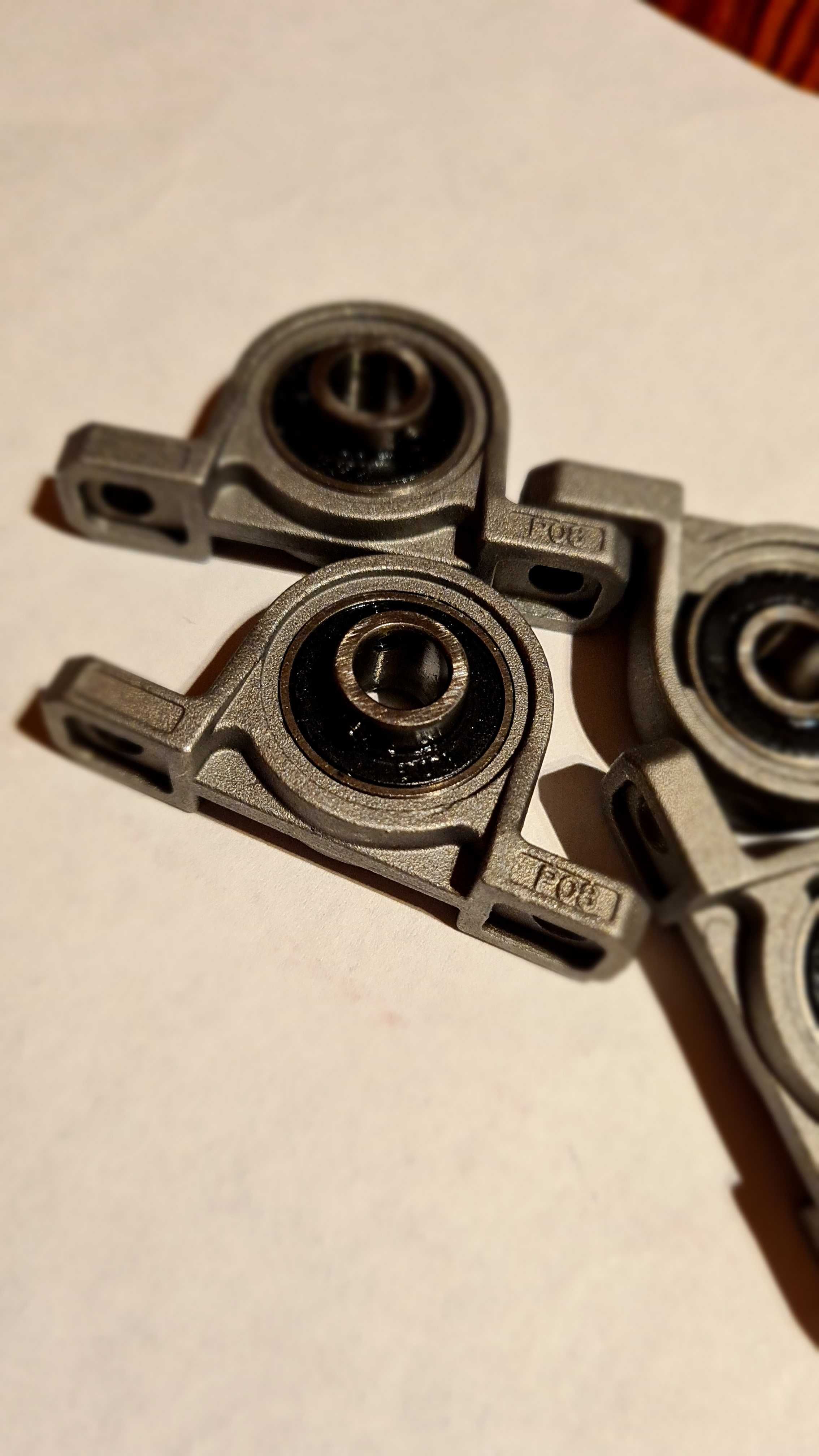 Łożysko samonastawne w aluminiowej obudowie KP08 8mm cnc, drukarka 3d