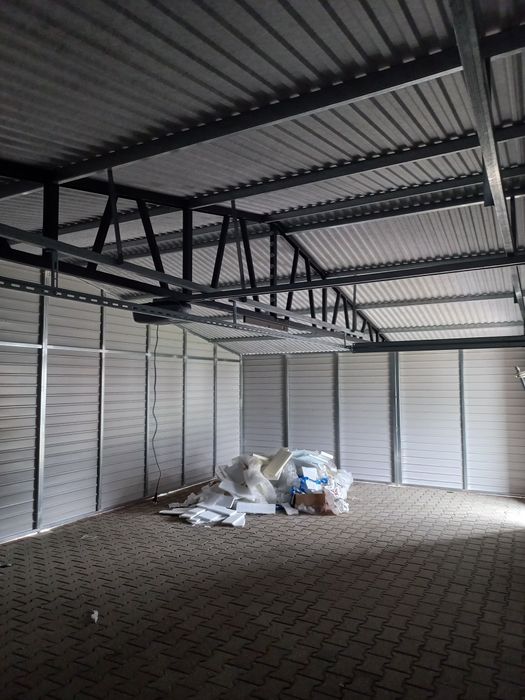 Garaż blaszany blaszak nowoczesny wygląd profil zamknięty