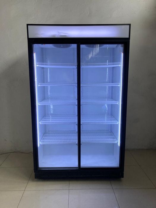 Duża 124 cm Chlodziarka lodówka Metalfrio 1100 l