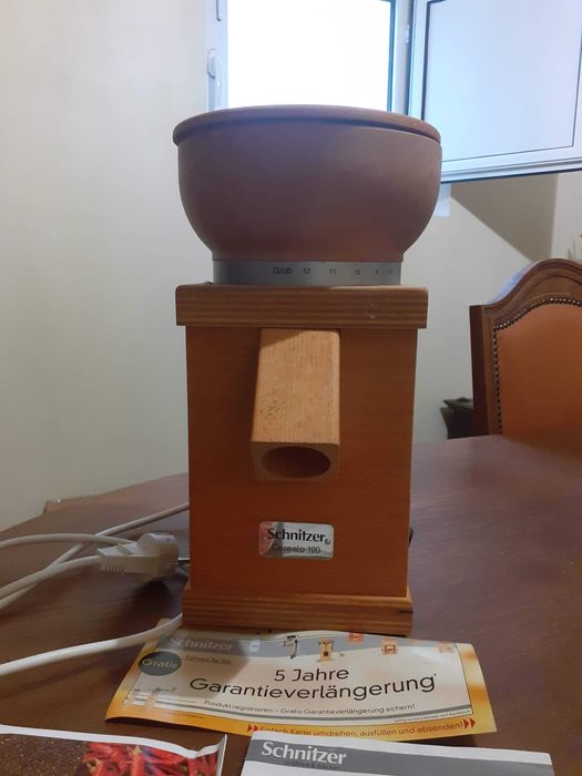 Moinho caseiro em faia para farinha