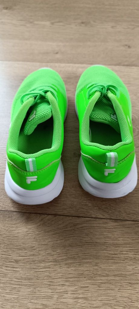 Buty Fila dziecięce  ,półbuty , zielone , bardzo dobry stan,rozmiar 30