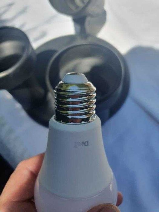 lampa sufitowa czarna z 3 reflektorami okrągła +prezent etui