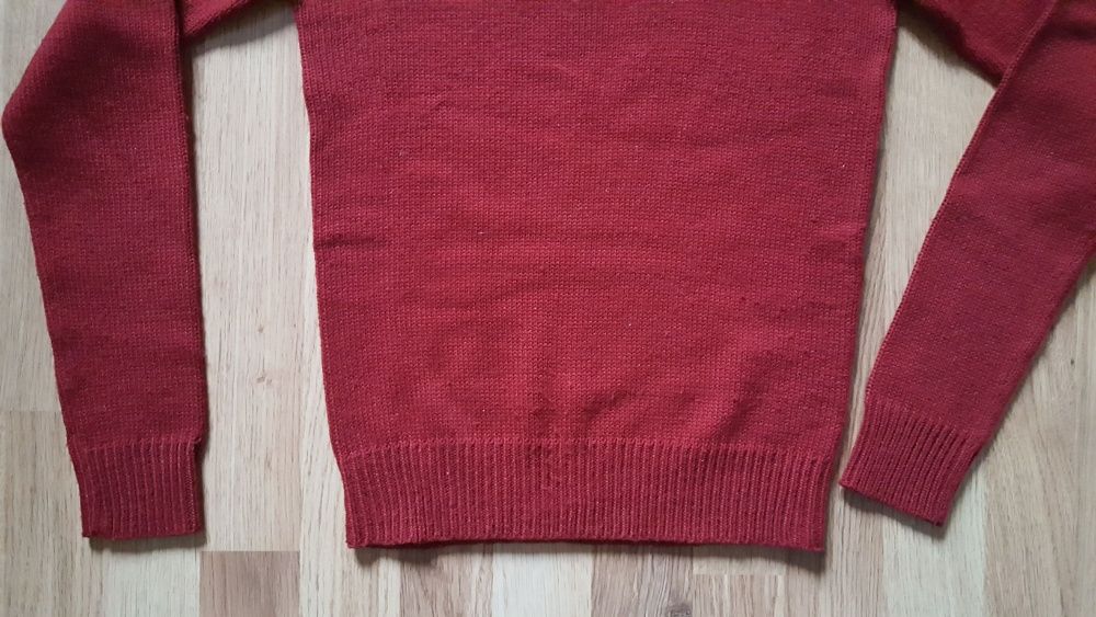Terranova wiśniowy czerwony sweterek S
