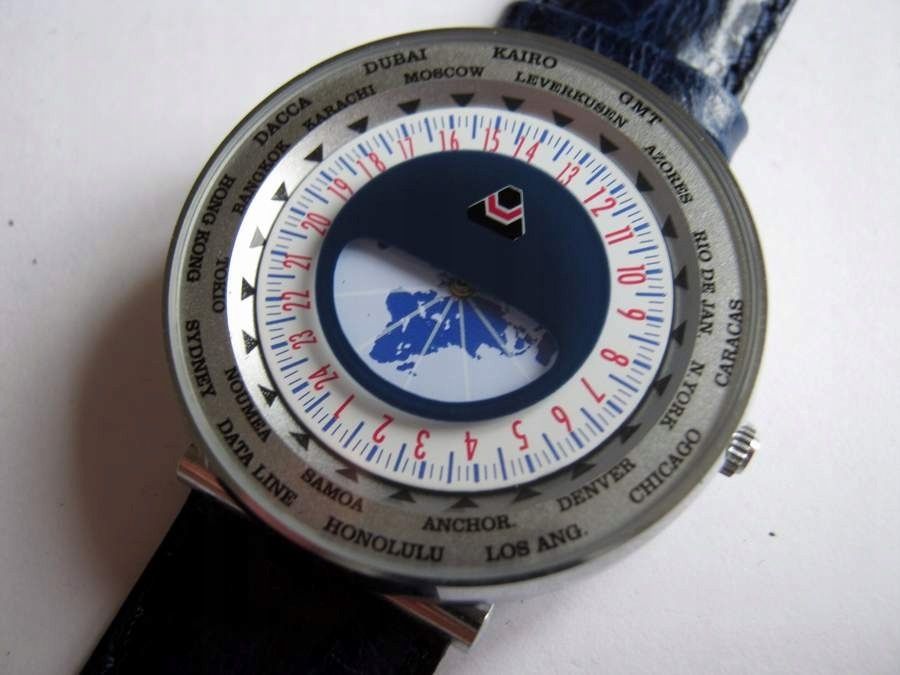 Nareczny zegarek Szwajcarski wszystkie strefy czasowe