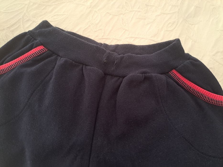 Calças de fato de treino de menina de 8 anos