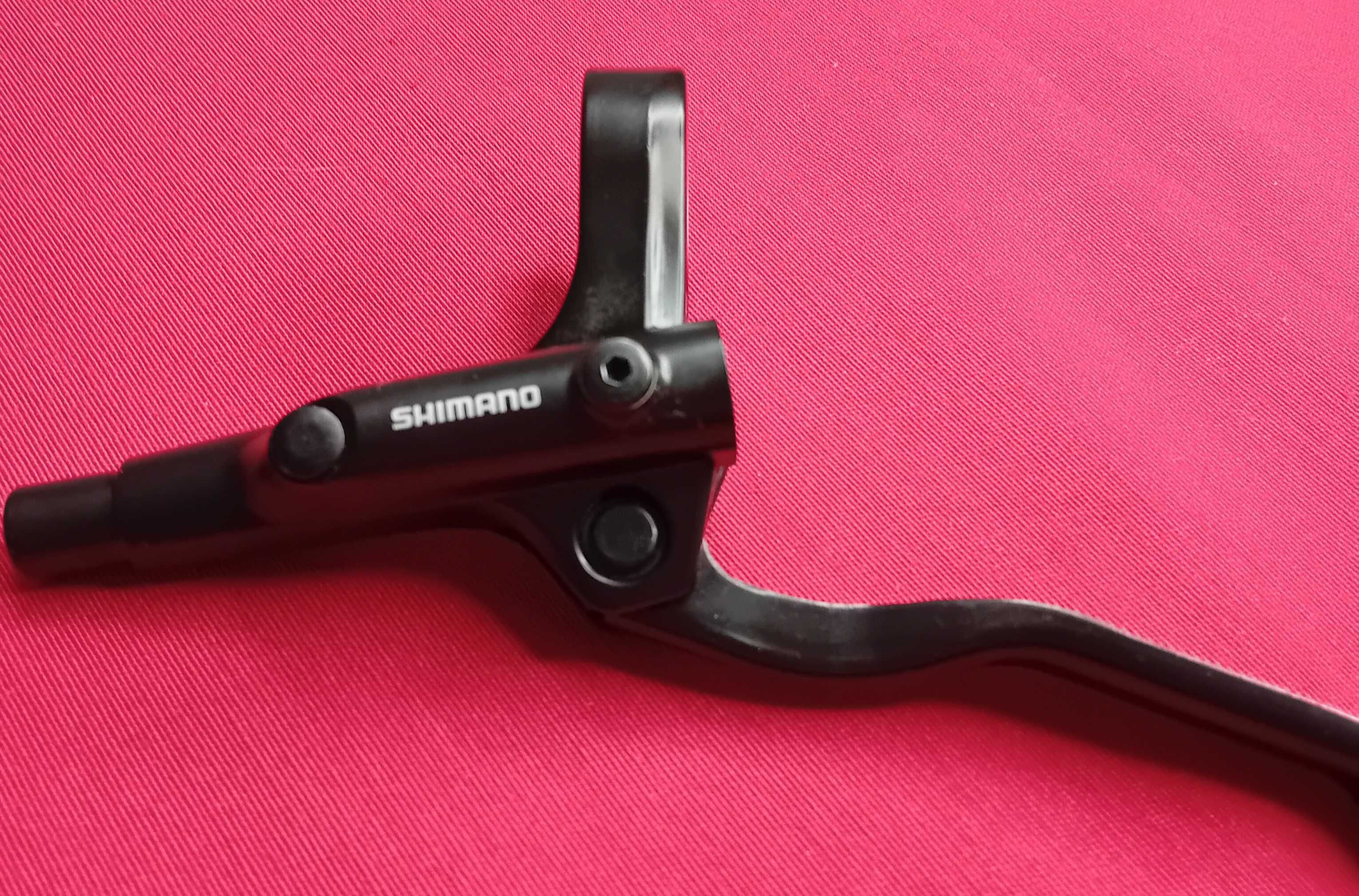 Klamka, dźwignia hamulca hydraulicznego Shimano BL-MT200  LEWA.