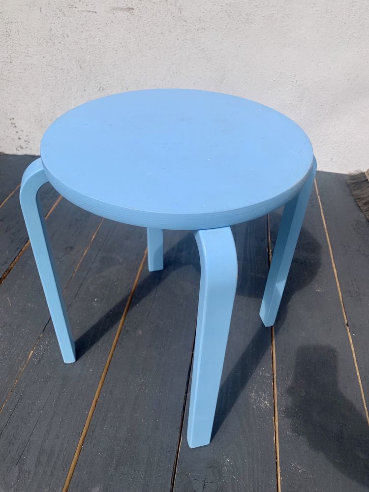 Taboret drewniany malowany 46x42 cm