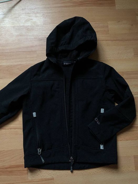 Фірмова курточка