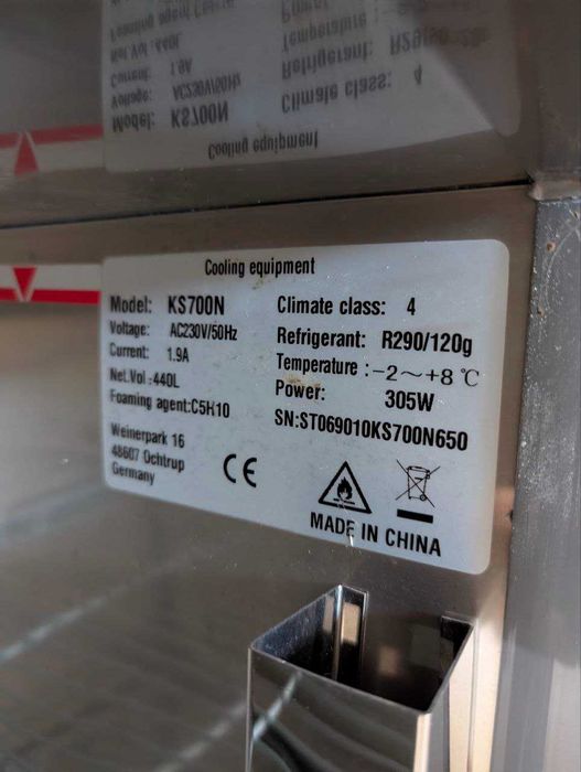 Холодильна шафа GGM Gastro KS700N