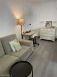 755620 - Quarto com kitchenette privada e lugar...