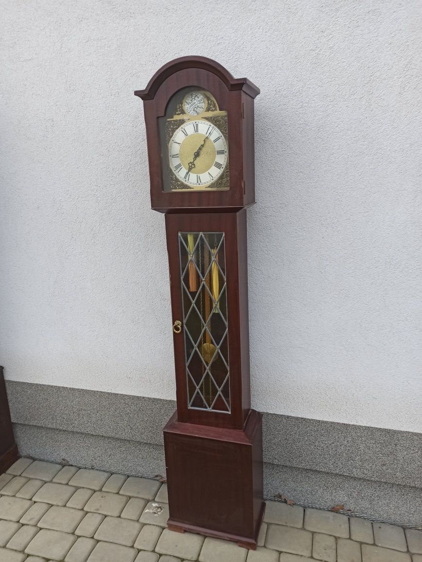 Zegar  stojący  .