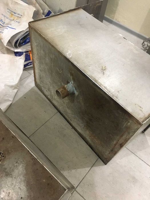 Большая мойка, раковина из нержавейки б/у.