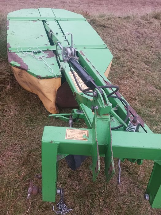 Kosiarka rotacyjna hydraulicznie składana 185