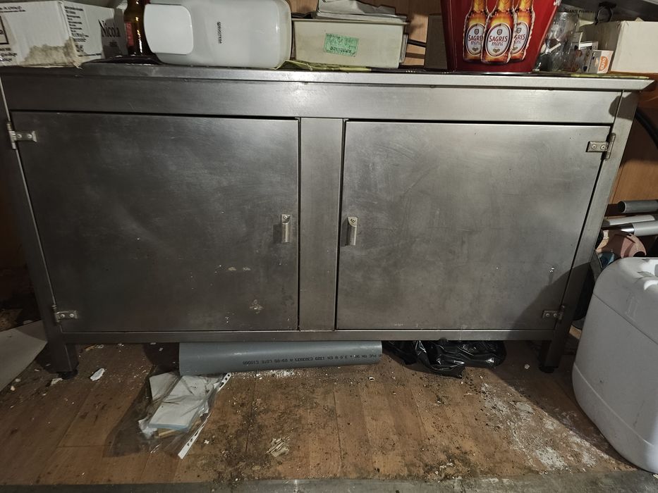 Armário duas portas inox